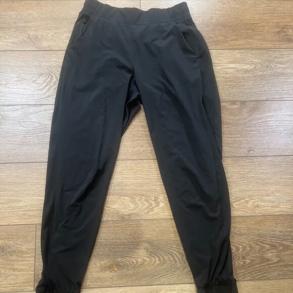 Athleta Brooklyn Jogger Women's Size 6, Black, Pull On, Comfort, Lightweight - Picture 1 of 14
